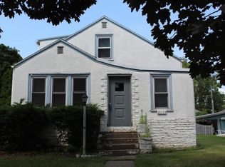 2114 S 16th STREET, La Crosse, WI 54601