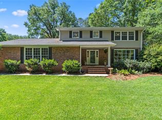 1300 Stonehurst Dr, Anderson, SC 29621