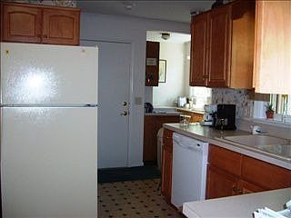 4th image of 25 Wynnwood Dr