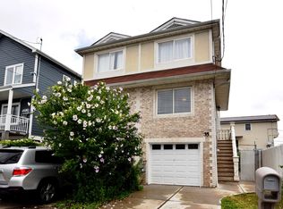 35 Mapleton Ave, Staten Island, NY 10306