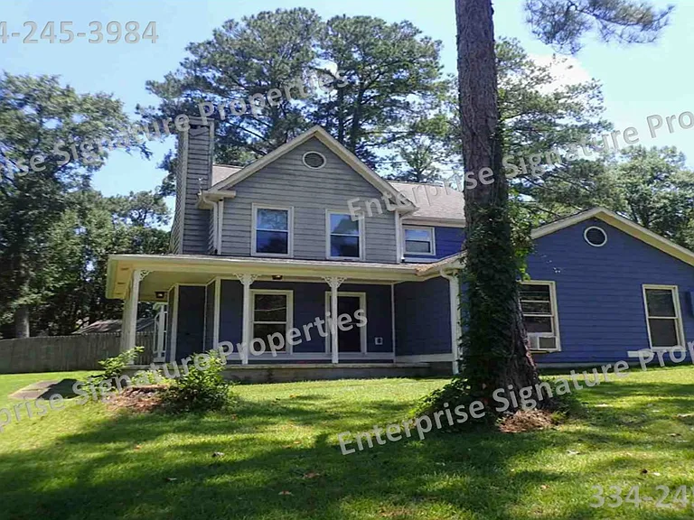 300 Chickasaw Rd — Photo 1