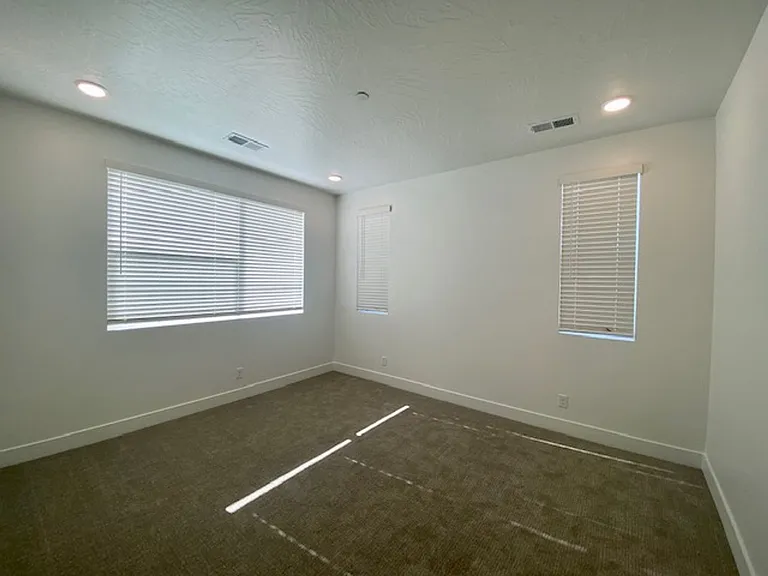 5801 S Garnet Dr #1204 — Photo 17