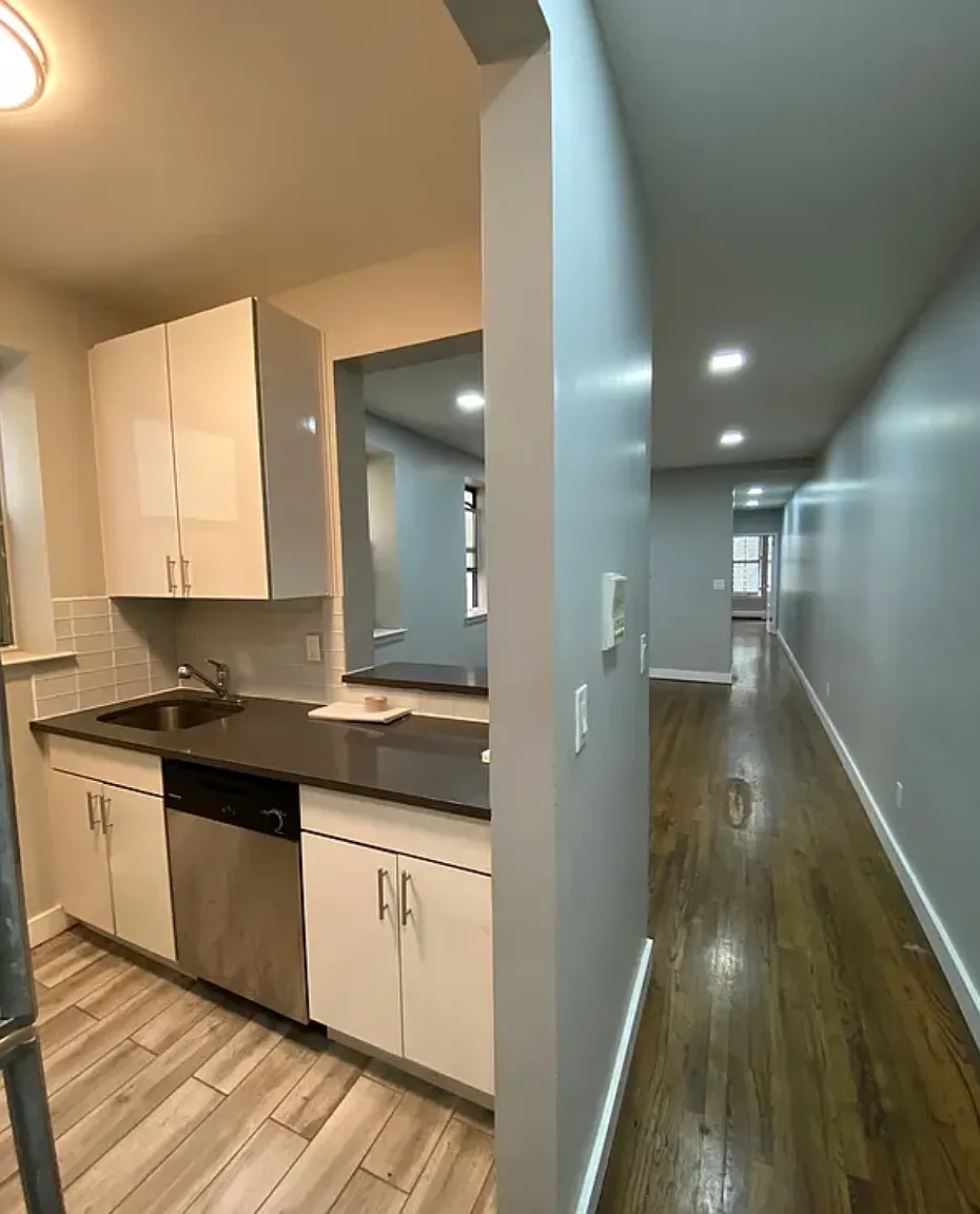 64 Wadsworth Terrace — Photo 2