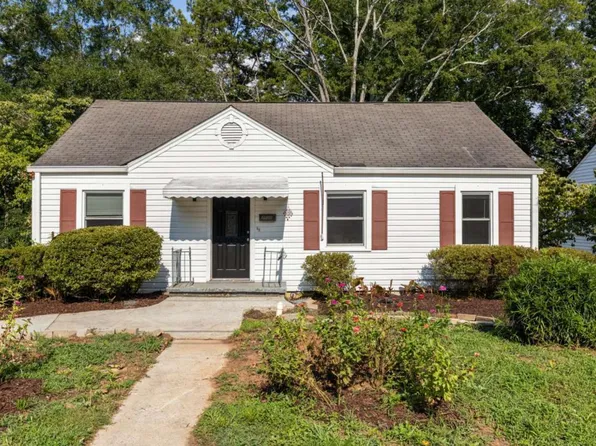 2510 Jewel St, East Pt, GA 30344