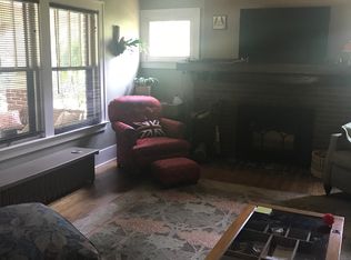 805 Barrington Rd, Grosse Pointe Park, MI 48230