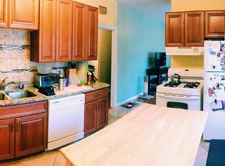 541 Hope St #3, Providence, RI 02906