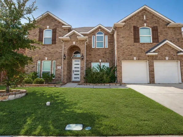 200 Ravenel St, Glenn Heights, TX 75154