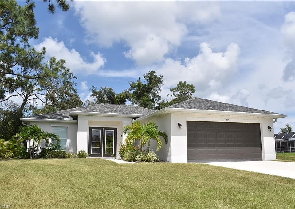 1st image of 212 Antis Dr