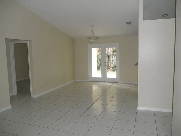 15897 79th Ct N — Photo 6