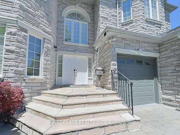 3rd image of 2 Wainwright Ave