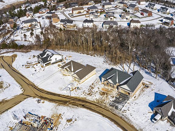 4th image of 312 Circle Point Dr