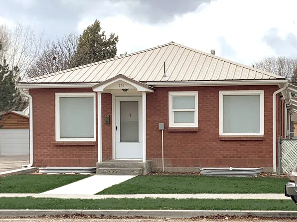 751 S University Ave APT 7, Blackfoot, ID 83221