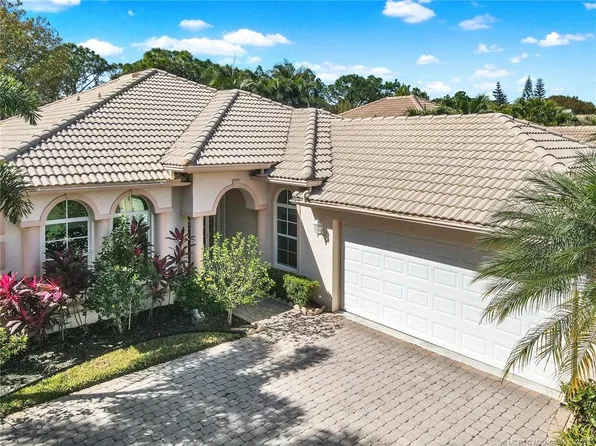 3640 NW Royal Oak Dr, Jensen Beach, FL 34957