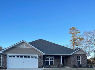6102 Eagle Point Cir, Owens Cross Roads, AL 35763