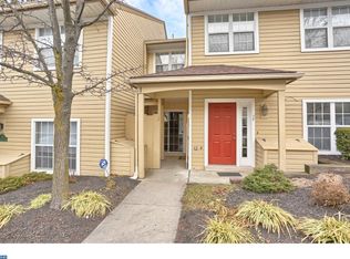 37 Tanglewood Dr, Reading, PA 19607