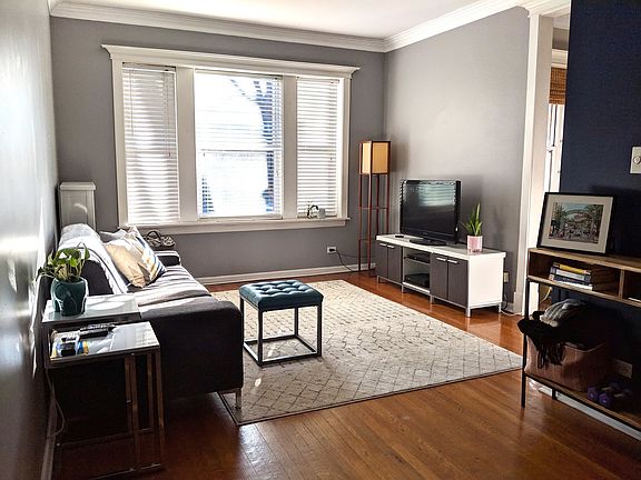 4th image of 2542 W Leland Ave #1