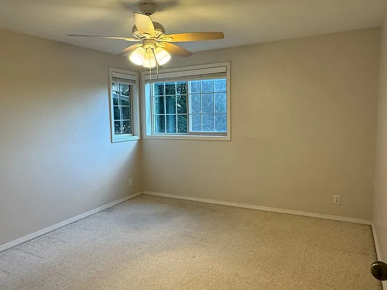 20780 Terasse Dr NW — Photo 22