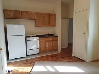 Rented by Lang Realty LLC