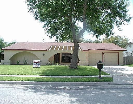 1st image of 14102 OAK COURT DR