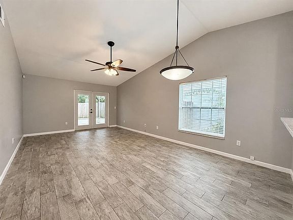 4th image of 818 MAPLE FOREST DRIVE
