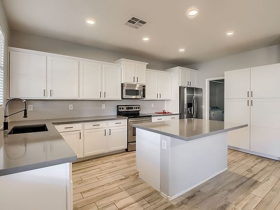 3rd image of 11720 W Foothill Ct