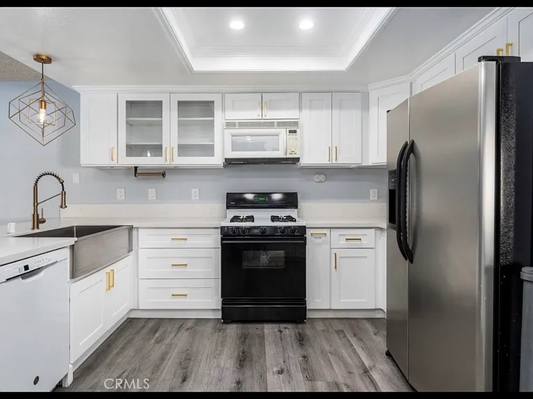 6861 Shadow Ridge Pl — Photo 7