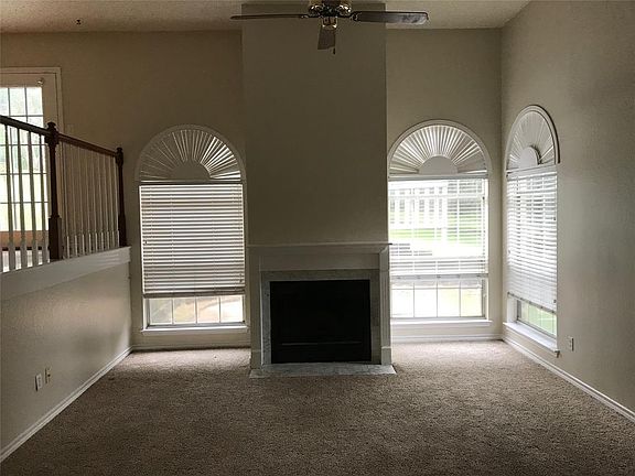4th image of 2400 Park Vw
