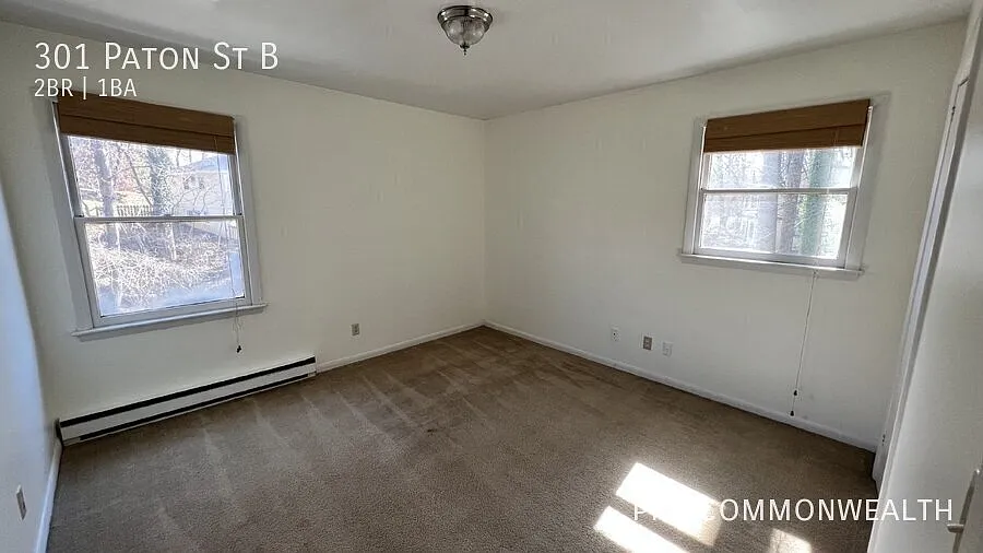 2 Bed / 1 Bath Duplex (Available 11/10/26) — Photo 3