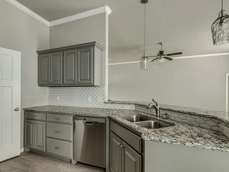 8717 Yassir Blvd — Photo 16