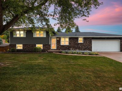 524 Crestview Dr, Metamora, IL, 61548