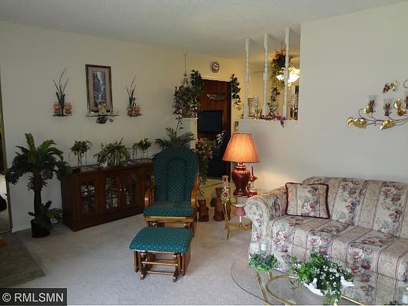 4th image of 5826 Jersey Ave N