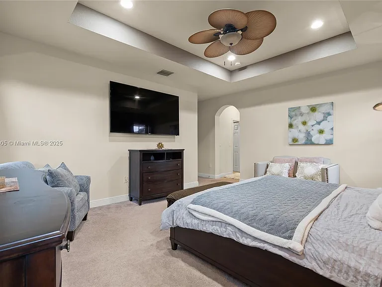 8825 NW 100th Pl — Photo 25