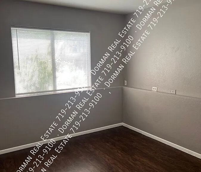5530 Bowden Loop #D — Photo 7