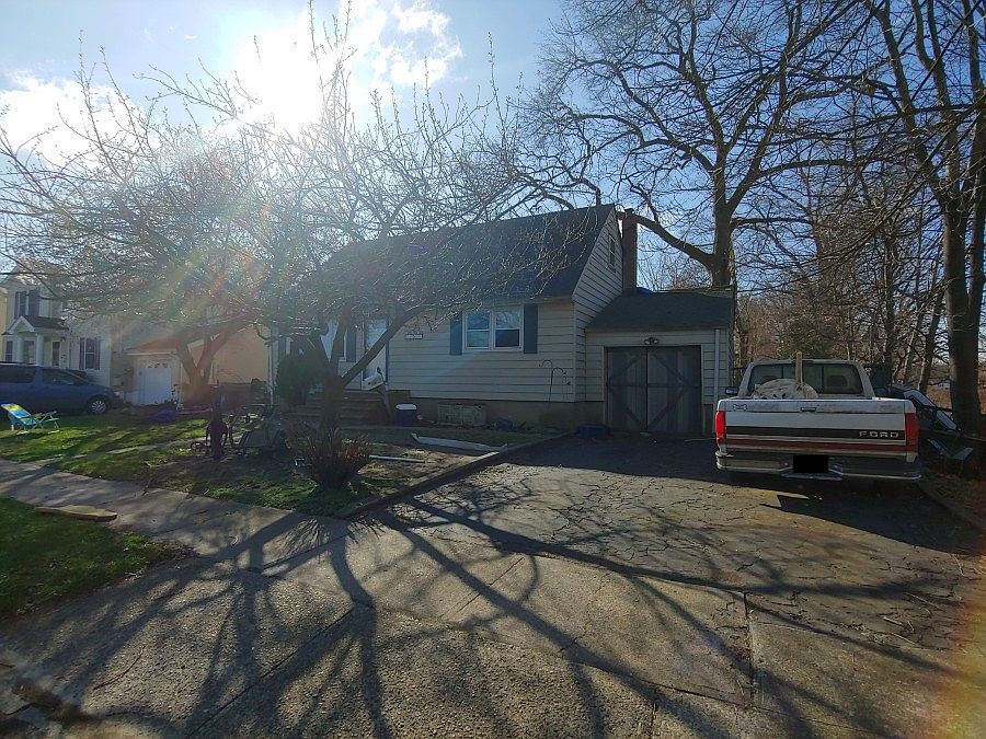 1st image of 21 Dalton Pl