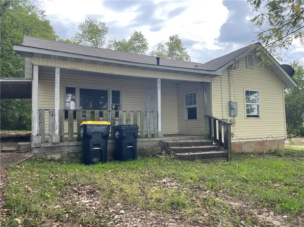 217 N Chestnut St, Harrison, AR 72601