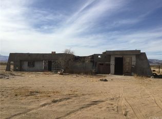15770 Harrod Rd, Lucerne Valley, CA 92356