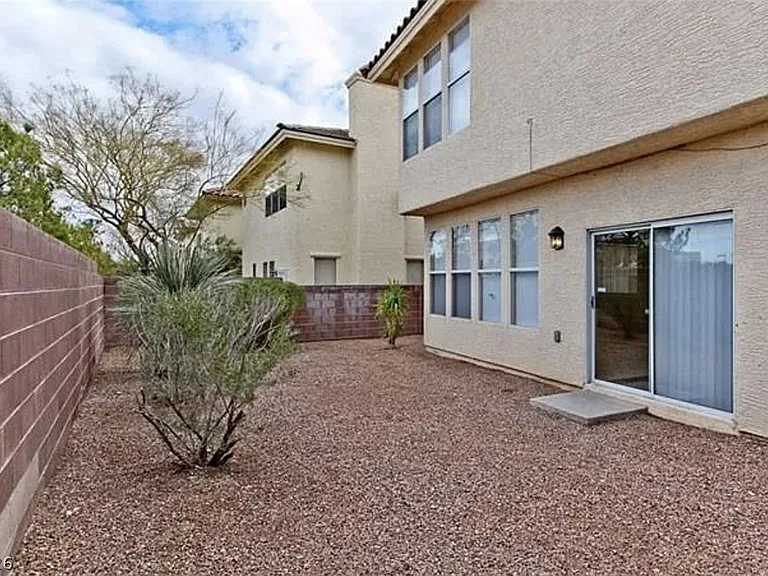 1201 Padre Serra Ln — Photo 13