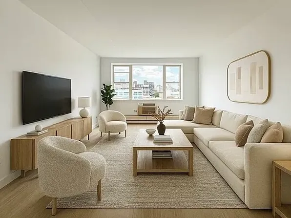 301 Elizabeth Street image 1 of 15