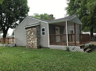 1401 N 2nd St, Dupo, IL 62239