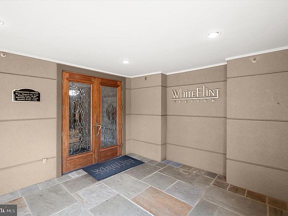 4th image of 11800 Old Georgetown Rd APT 1541