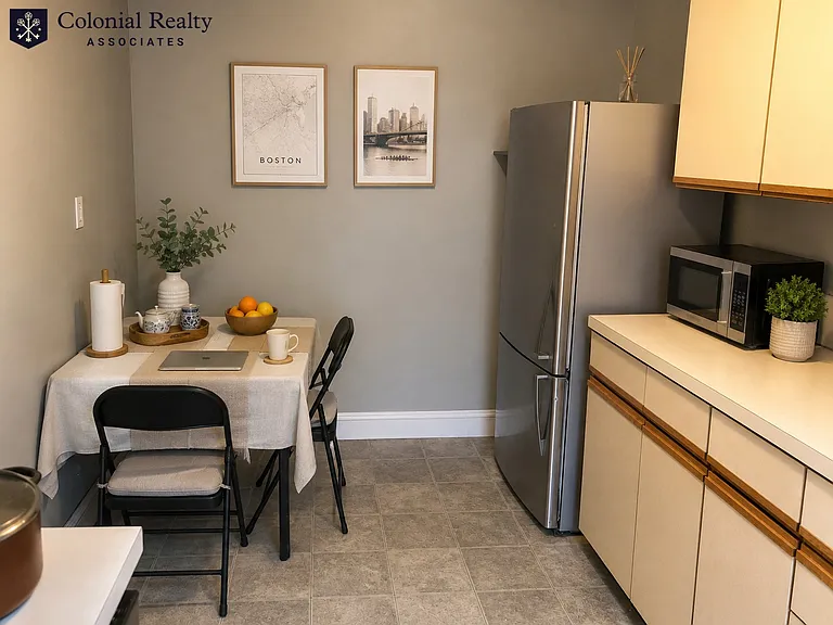 6 Sutherland Rd #25 — Photo 3