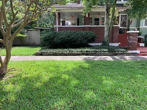 2336 Myra St #B Photo 1