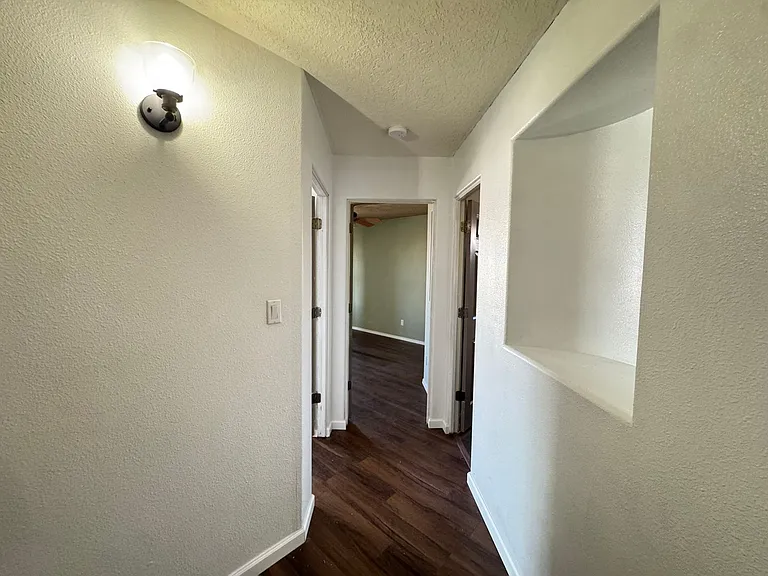 10408 Toscana St NW — Photo 11