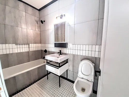 Rented by Bright Villas LLC | media 11