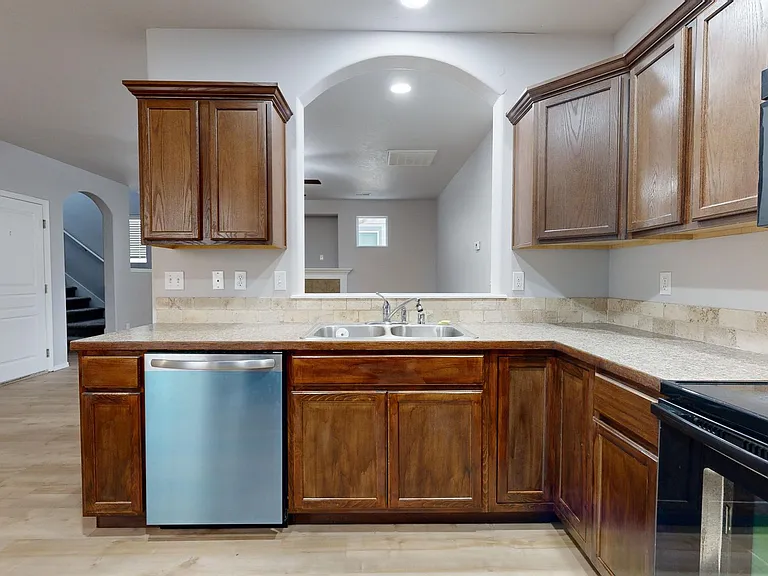 1143 SW Carver St — Photo 19