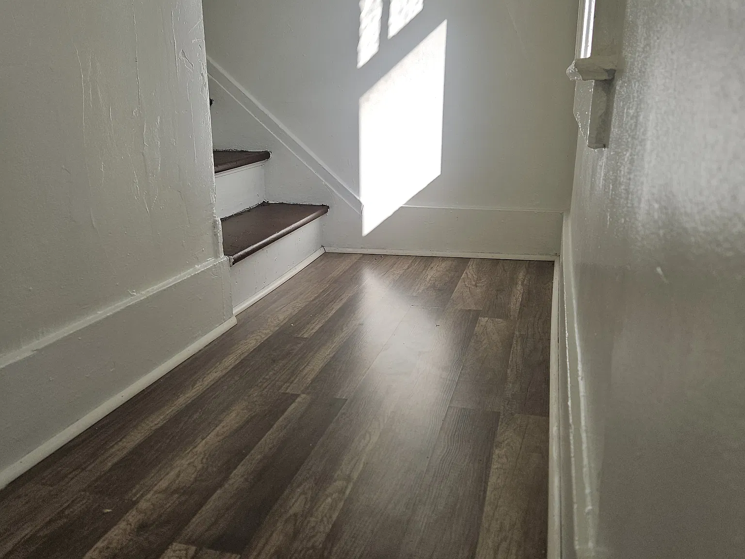 28 Merrill St — Photo 2