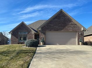 1826 S Centennial Ave, New Palestine, IN