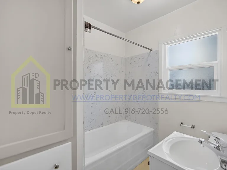 3230 W St — Photo 14