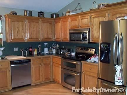 3rd image of 406 Quail Run Dr