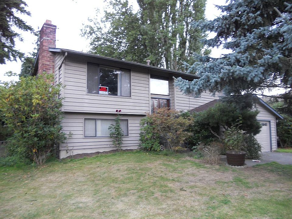 1st image of 1031 Pike St NE